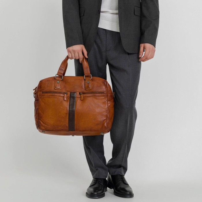 b402861-248-05_09 сумка для документов повседневного стиля с лицевой стороны