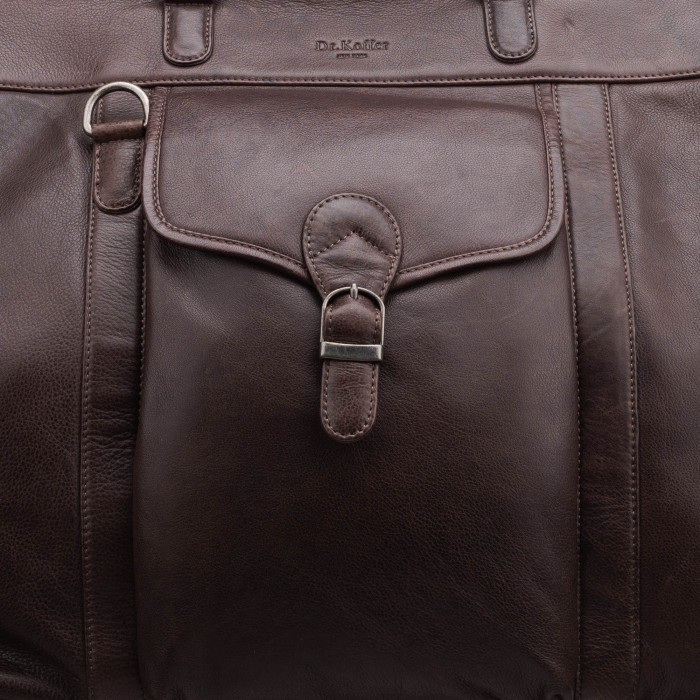 Товар коричневого цвета с внутренней стороны