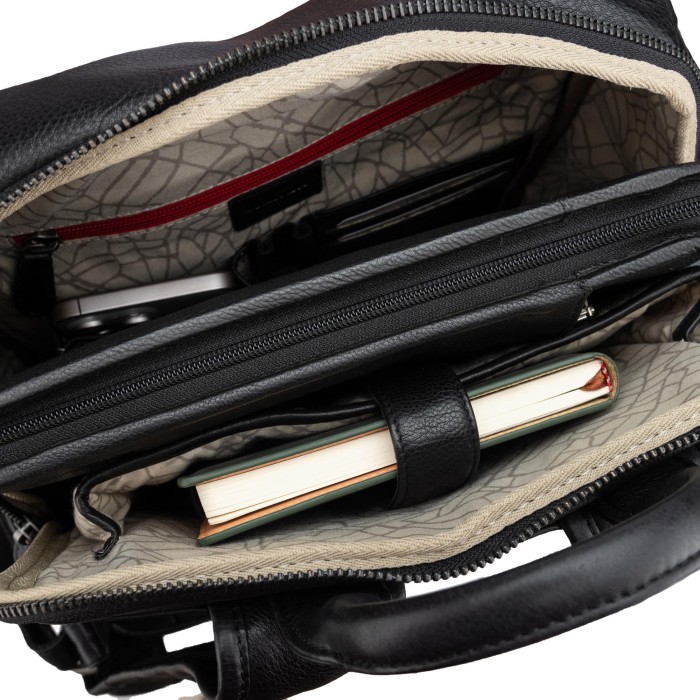 b402863-112-04 рюкзак по цене 39200 руб вид справа