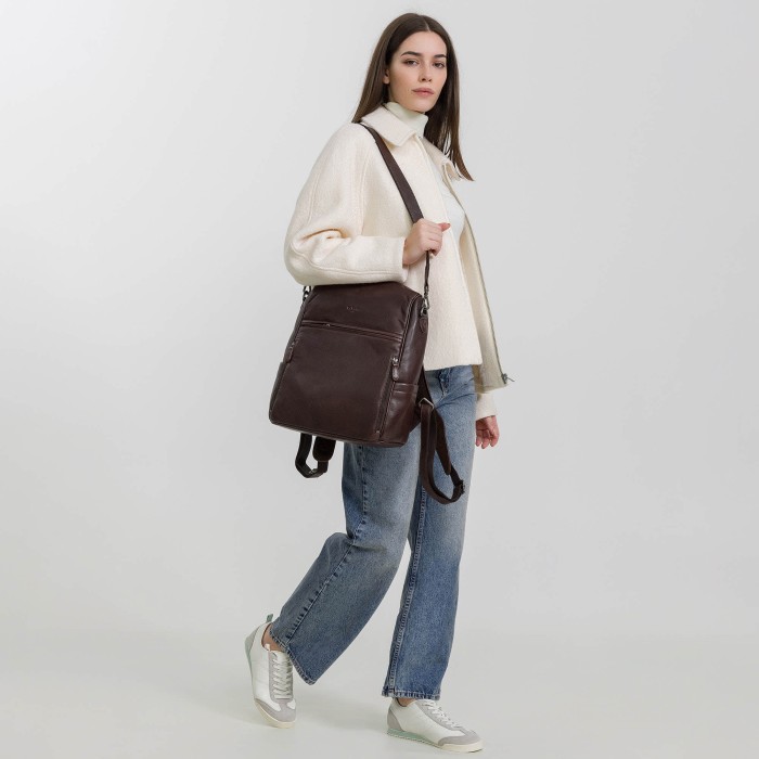 b402863-112-09 рюкзак для взрослого возраста с изнаночной стороны