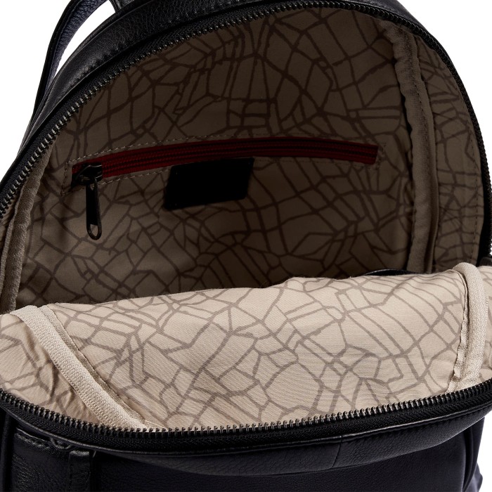 b402865-112-04 рюкзак из америки вид сбоку