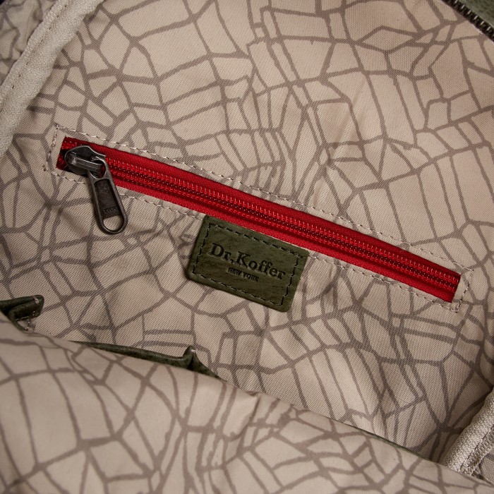 b402865-112-81 рюкзак по цене 24100 руб вид справа