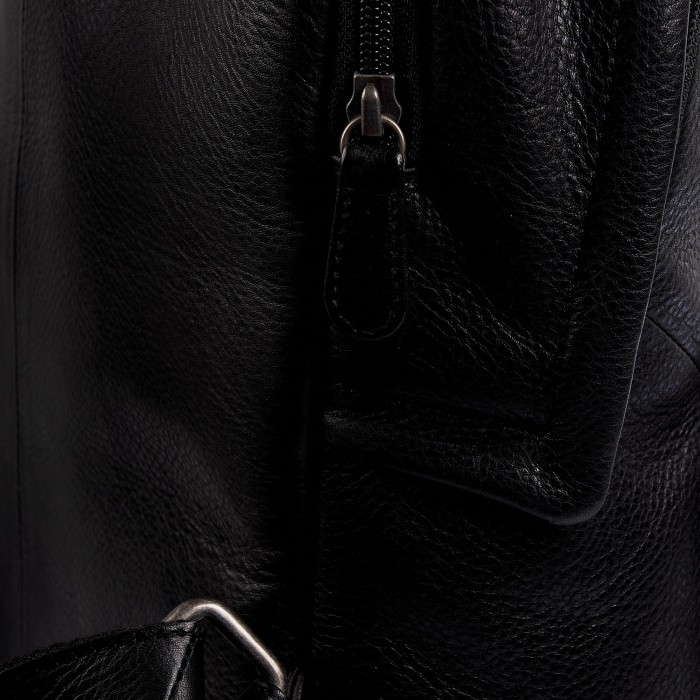 b402866-112-04 рюкзак из америки вид сбоку