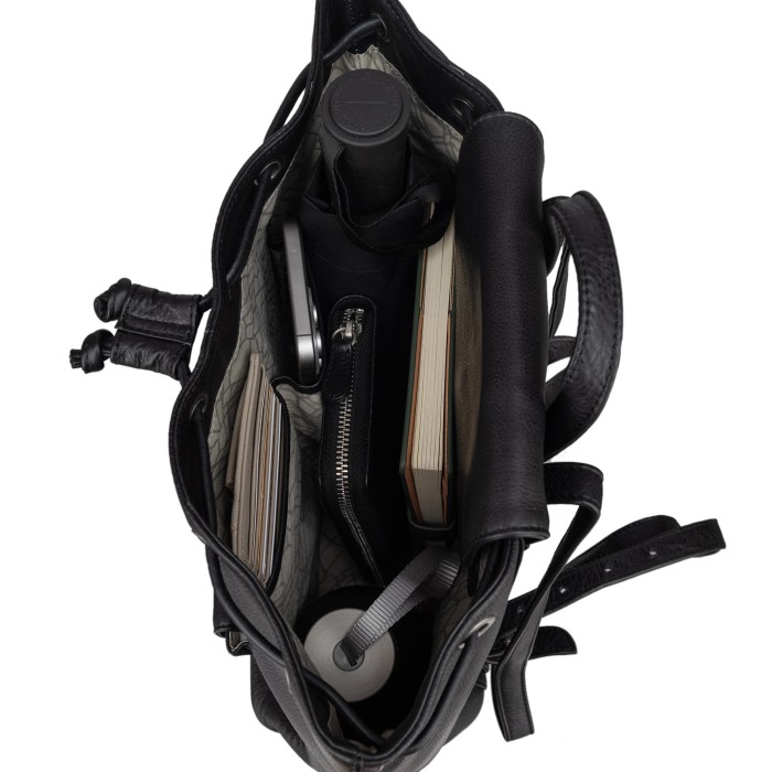 b402867-112-04 рюкзак повседневного стиля с лицевой стороны