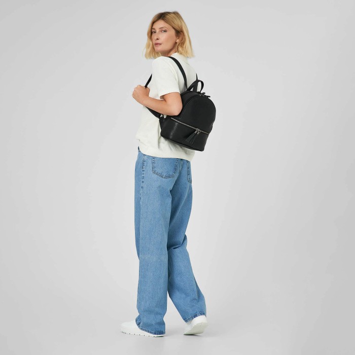 b402870-43-04 рюкзак для взрослого возраста с изнаночной стороны