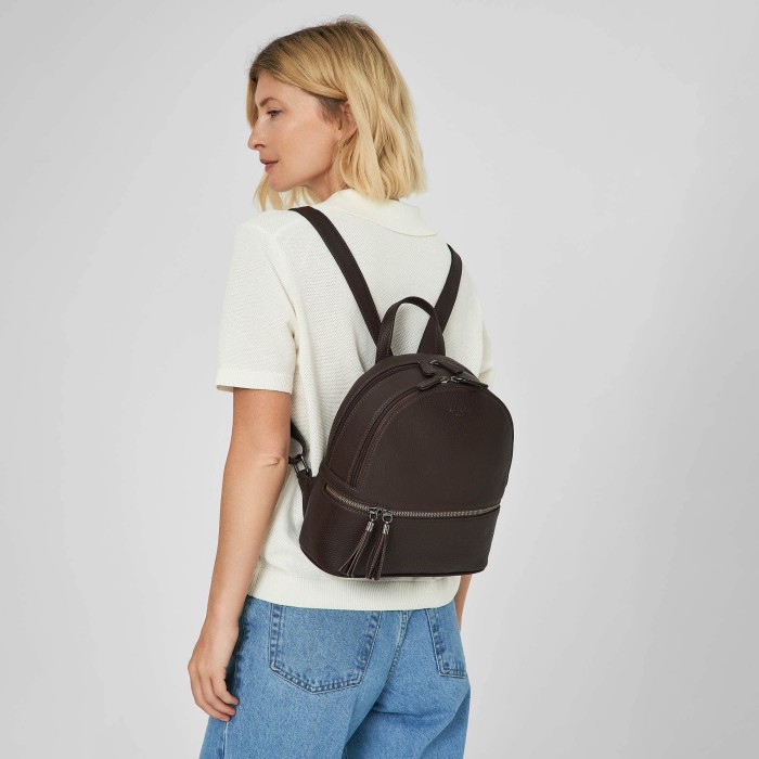 b402870-43-09 рюкзак повседневного стиля с лицевой стороны