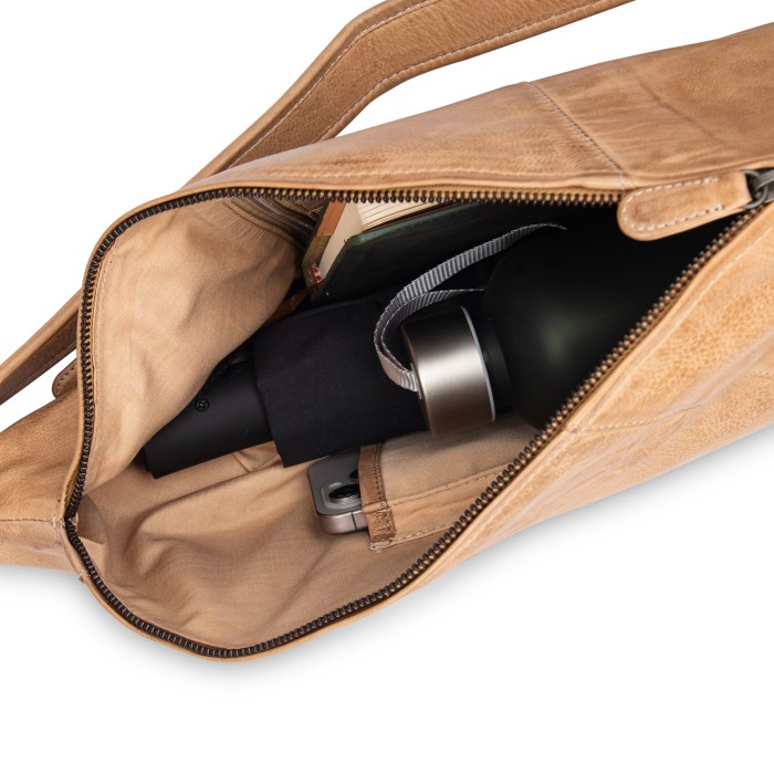 b402872-248-62 рюкзак из америки вид сбоку