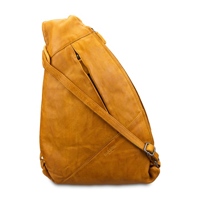 b402872-248-67 рюкзак от бренда dr.koffer вид слева