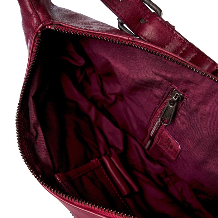 b402873-248-03 рюкзак по цене 25700 руб вид справа