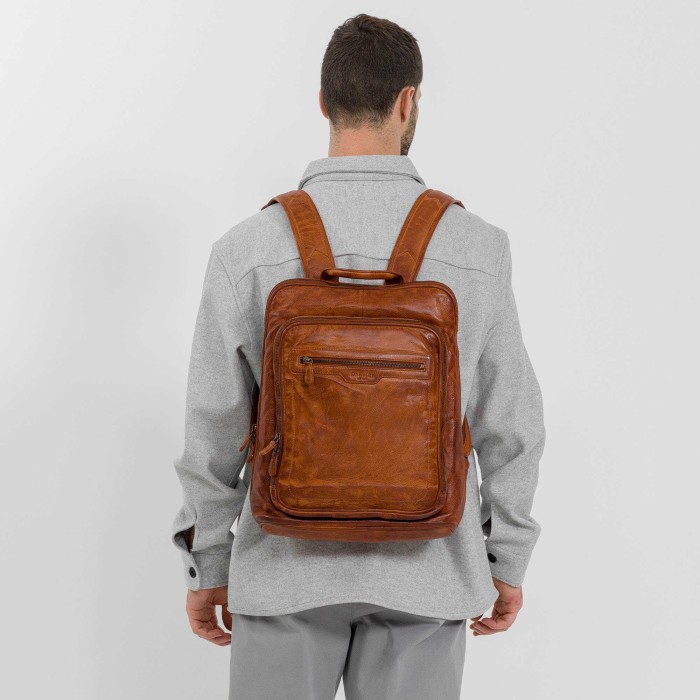 b402874-248-05 рюкзак повседневного стиля с лицевой стороны