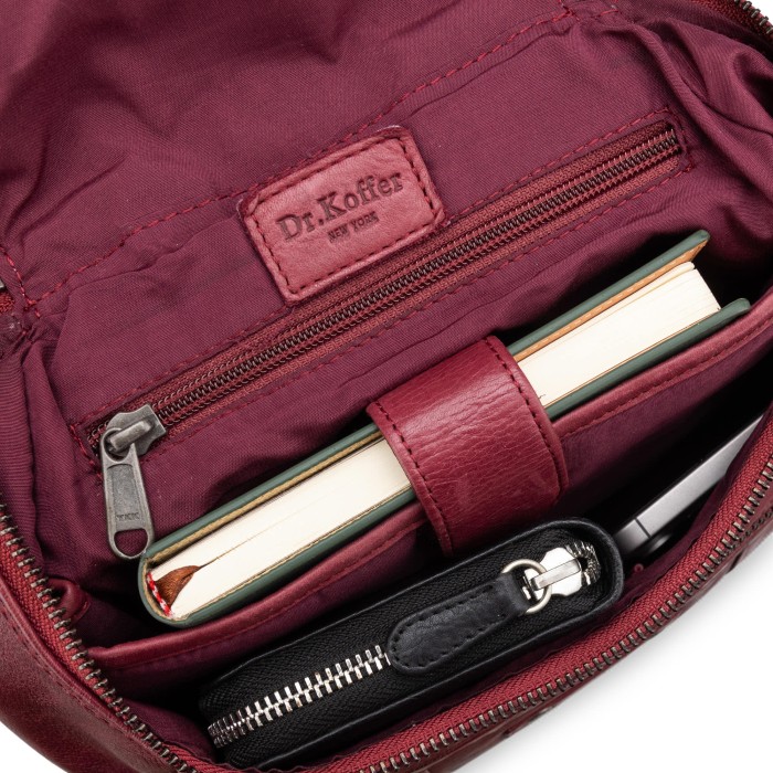 b402875-248-03 рюкзак из америки вид сбоку