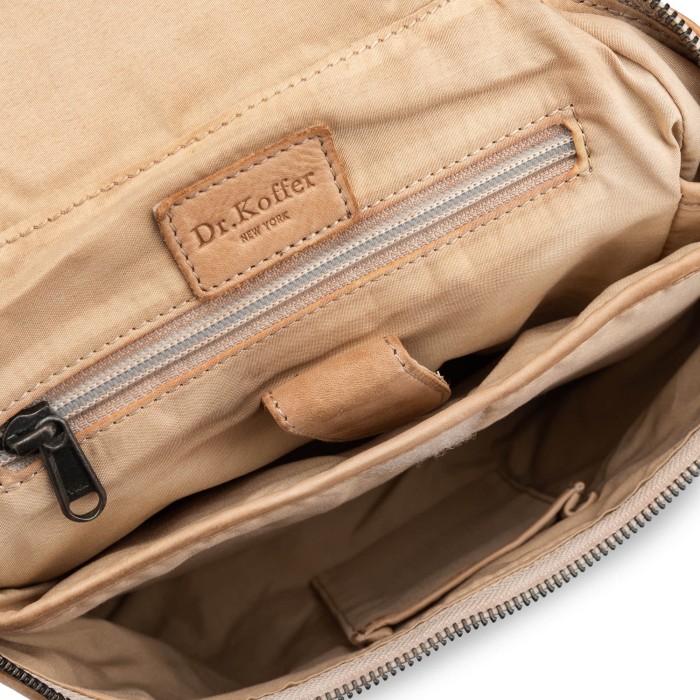 b402875-248-62 рюкзак по цене 26000 руб вид справа