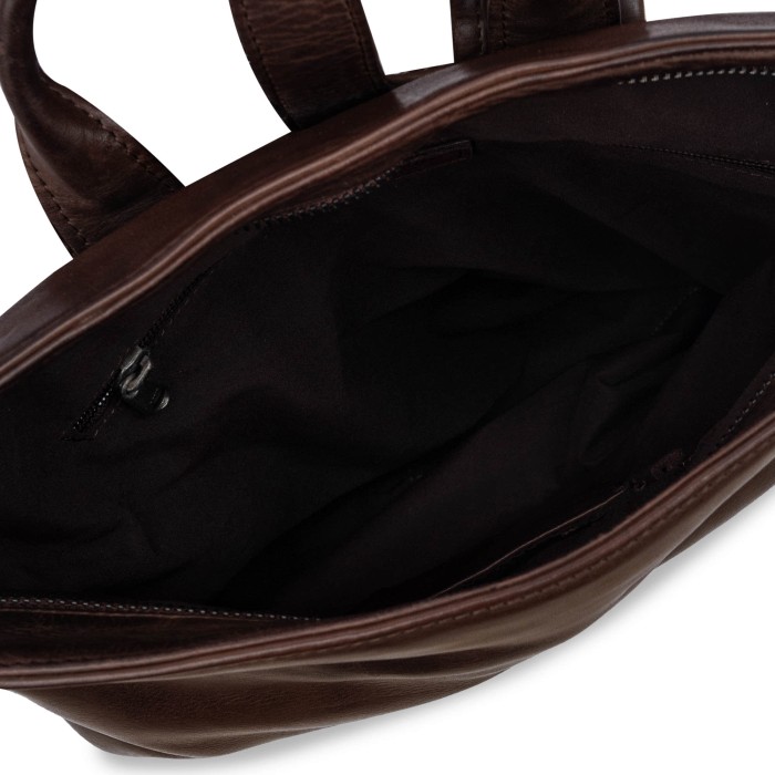 b402877-248-09 рюкзак по цене 35700 руб вид справа