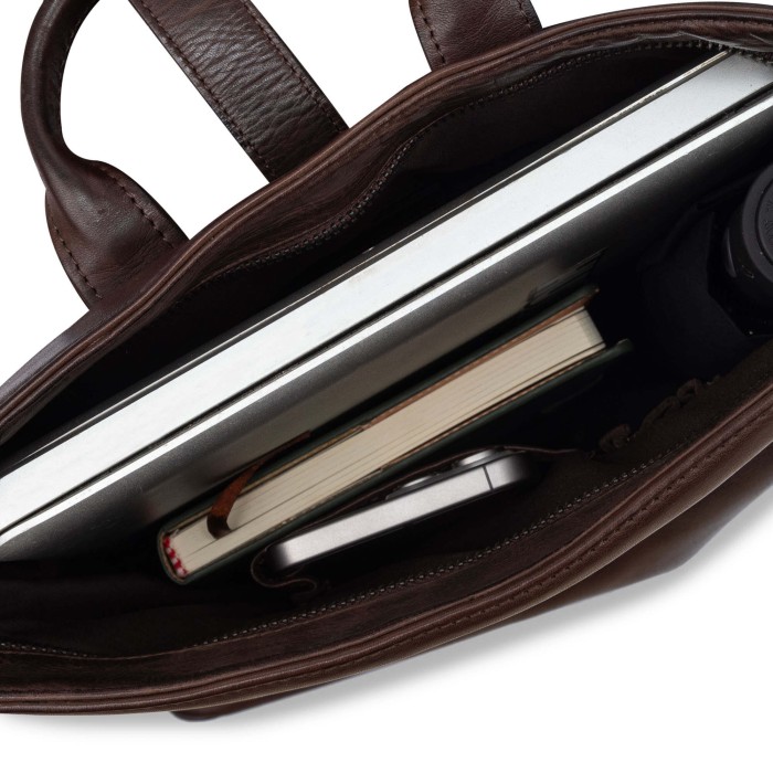 b402877-248-09 рюкзак из америки вид сбоку