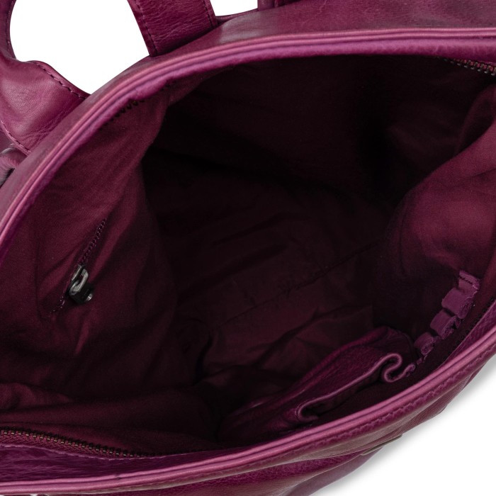 b402877-248-74 рюкзак по цене 35700 руб вид справа