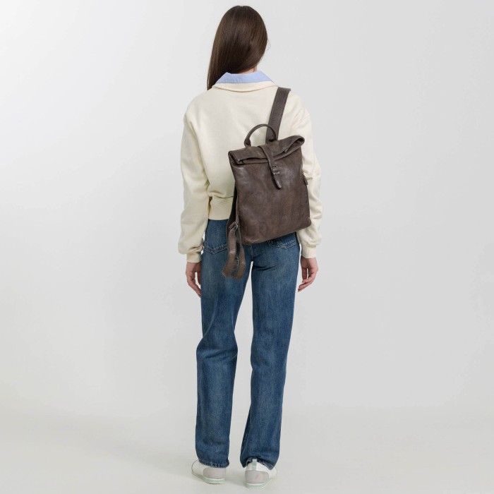 b402877-248-82 рюкзак для взрослого возраста с изнаночной стороны