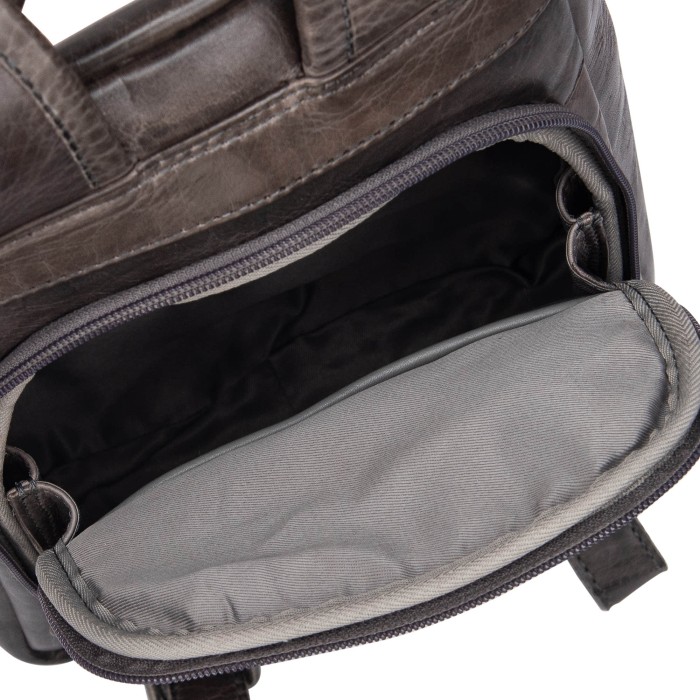 b402887-244-77 рюкзак по цене 28100 руб вид справа