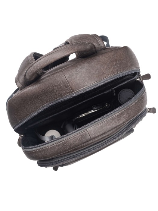 Товар серого цвета с внутренней стороны