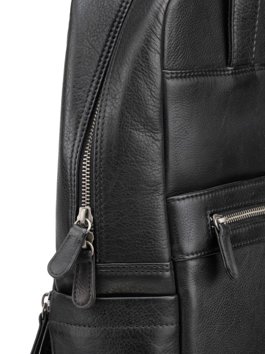 b402934-244-04 рюкзак из америки вид сбоку