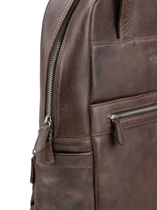 b402934-244-09 рюкзак из америки вид сбоку