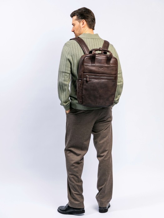 b402934-244-09 рюкзак повседневного стиля с лицевой стороны