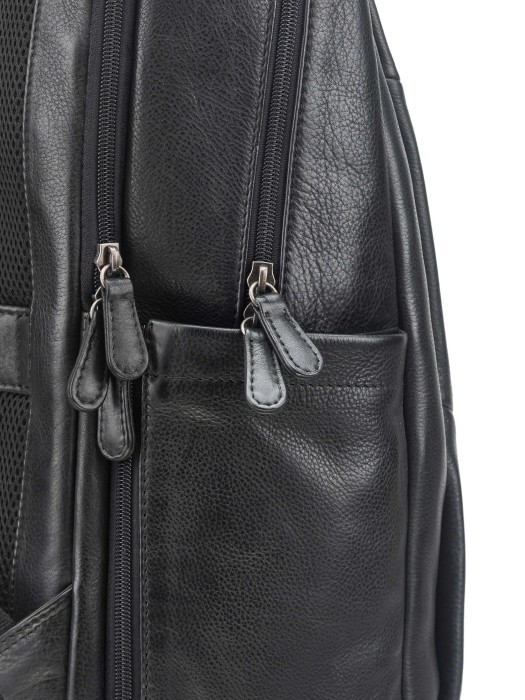 b402940-244-04 рюкзак из кожи спереди