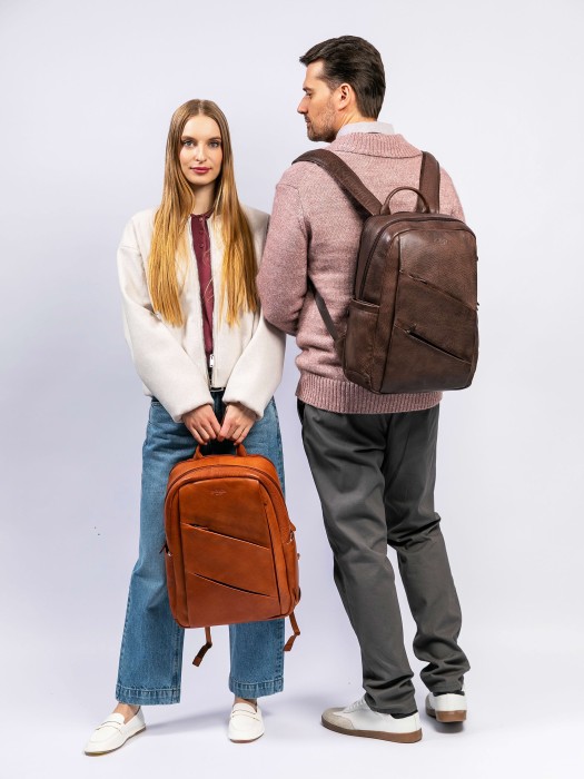 b402940-244-05 рюкзак повседневного стиля с лицевой стороны