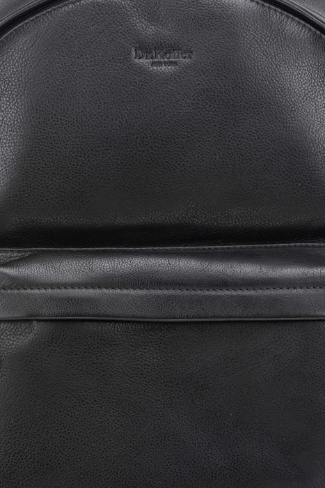 b402941-244-04 рюкзак из кожи спереди