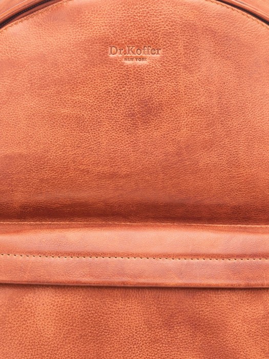 b402941-244-05 рюкзак из кожи спереди