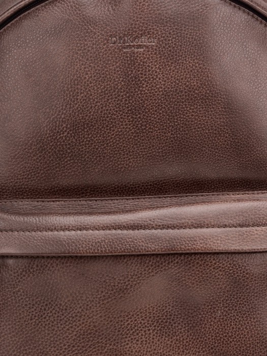 b402941-244-09 рюкзак из кожи спереди