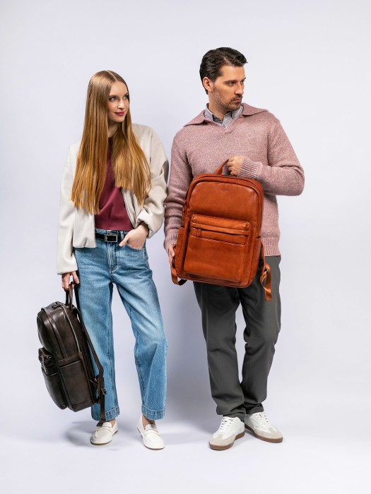 b402942-244-05 рюкзак для взрослого возраста с изнаночной стороны