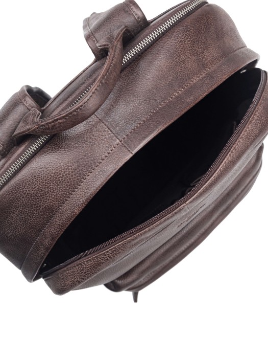 b402942-244-09 рюкзак от бренда dr.koffer вид слева