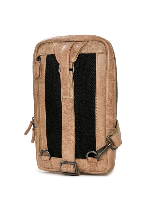 b402943-244-61 рюкзак по цене 22700 руб вид справа