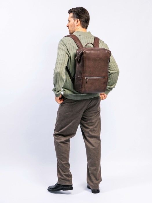 b402945-244-09 рюкзак для взрослого возраста с изнаночной стороны