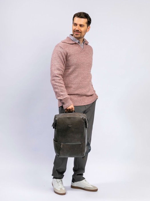 b402945-244-77 рюкзак повседневного стиля с лицевой стороны