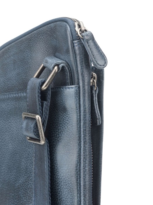 b402950-244-60 рюкзак по цене 16800 руб вид справа