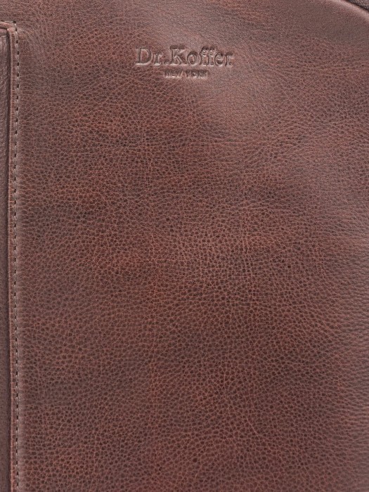 b402950-245-09 рюкзак из кожи спереди