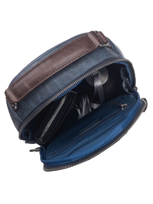 b402951-244-60_09 рюкзак по цене 26600 руб вид справа