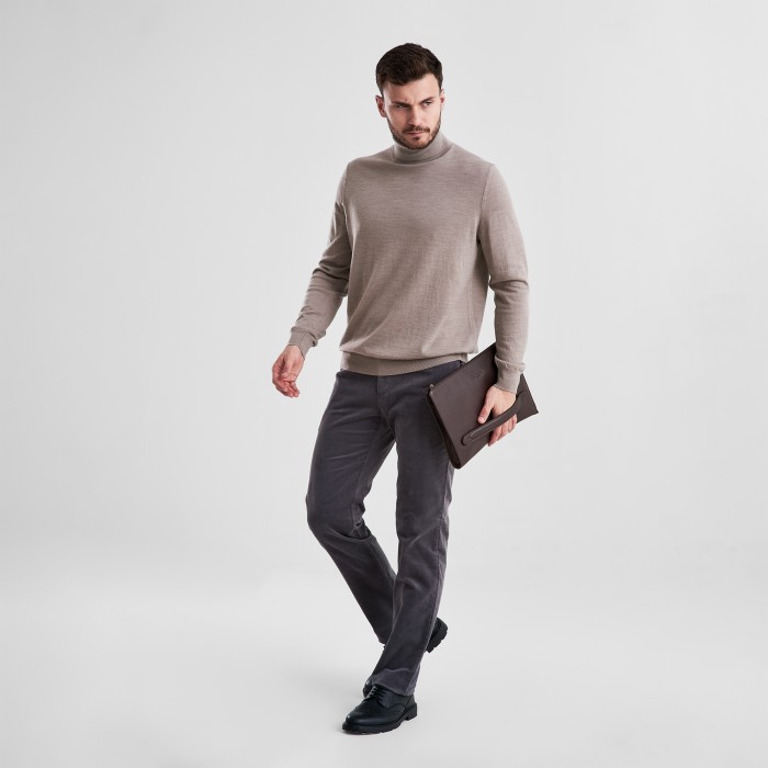 g231985-124-09 папка от бренда dr.koffer вид слева