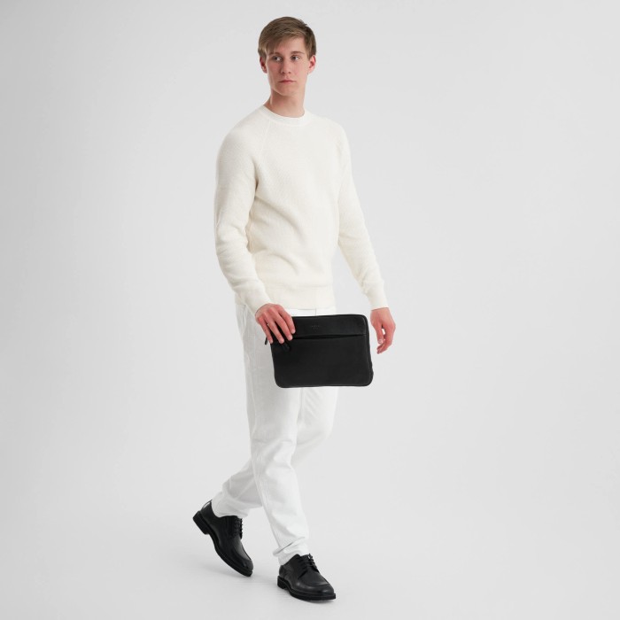 g231987-154-04 папка от бренда dr.koffer вид слева