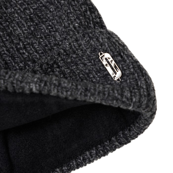 m-11330-77 шапка из америки вид сбоку