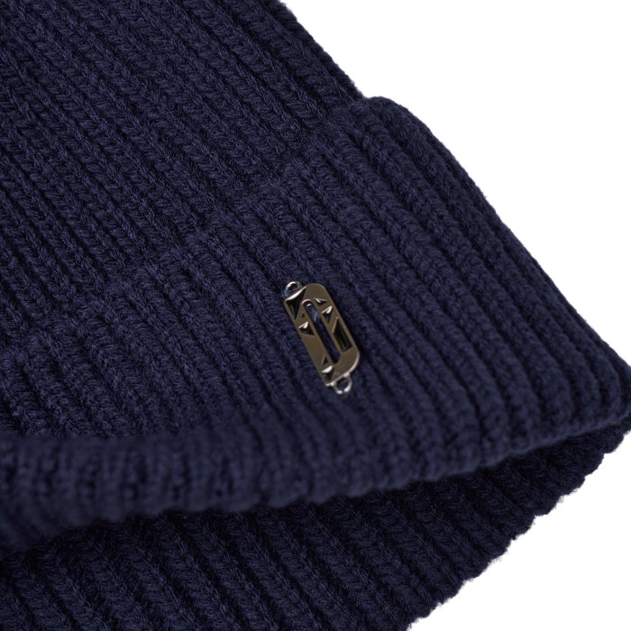 m-11490-60 шапка из америки вид сбоку