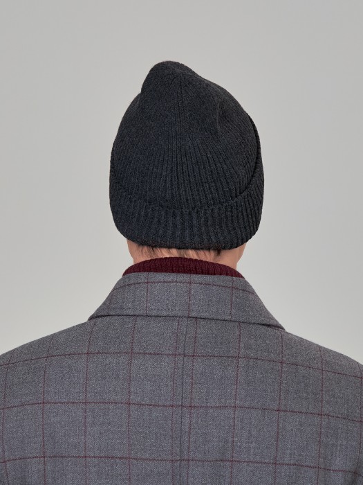 m-11490-82 шапка от бренда dr.koffer вид слева