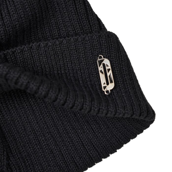 m-80780-04 шапка из америки вид сбоку