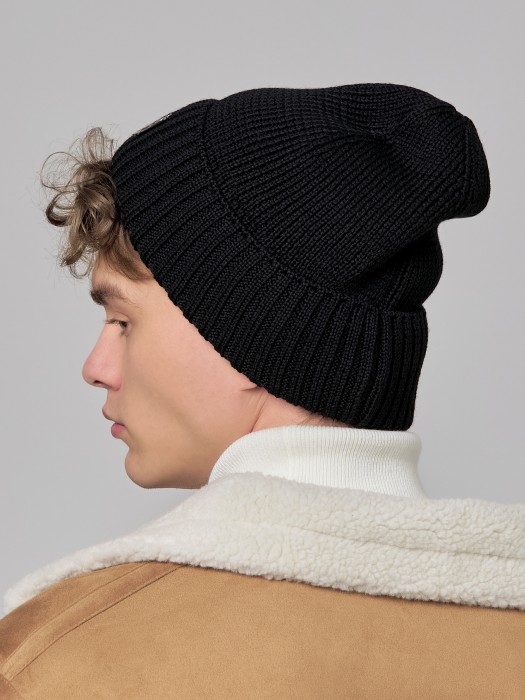 m-80798-04 шапка от бренда dr.koffer вид слева