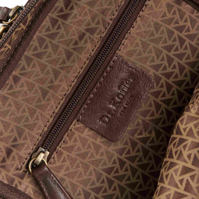 m402476-245-09 сумка через плечо из америки вид сбоку