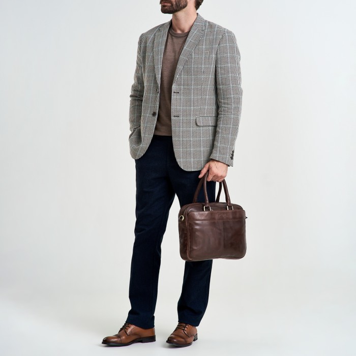 m402592-248-09 сумка для документов от бренда dr.koffer вид слева