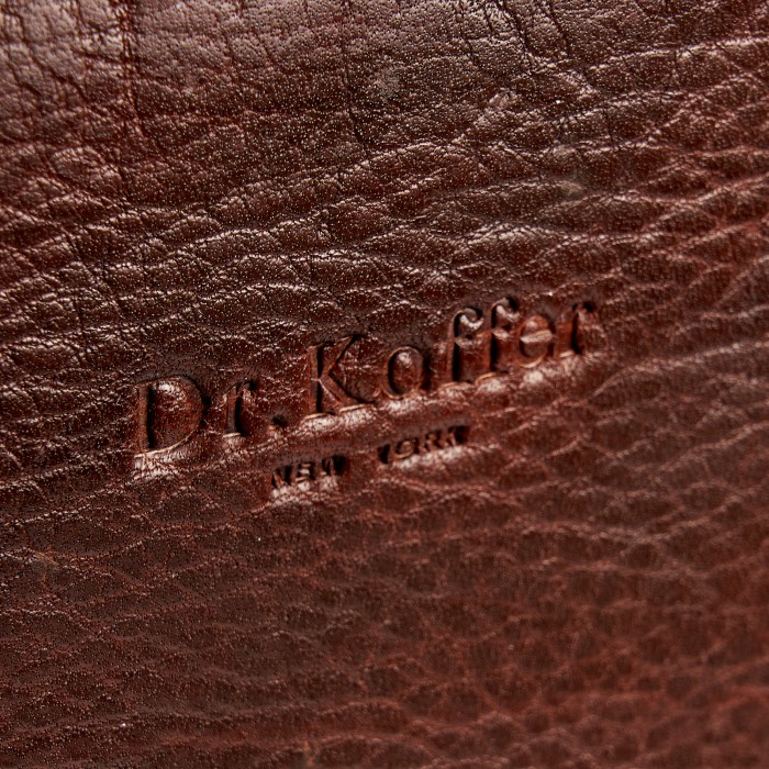 Товар с артикулом M402641-248-09 вид сзади