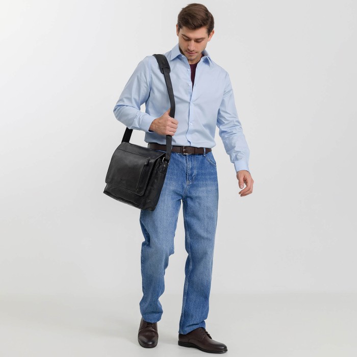 m402724-248-04 сумка через плечо из америки вид сбоку