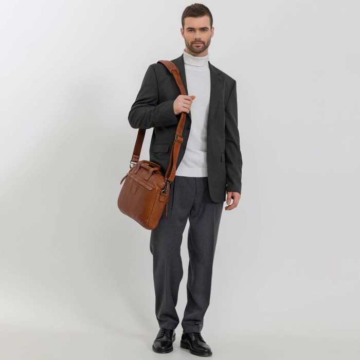 m402742-249-05 сумка для документов универсального стиля с лицевой стороны